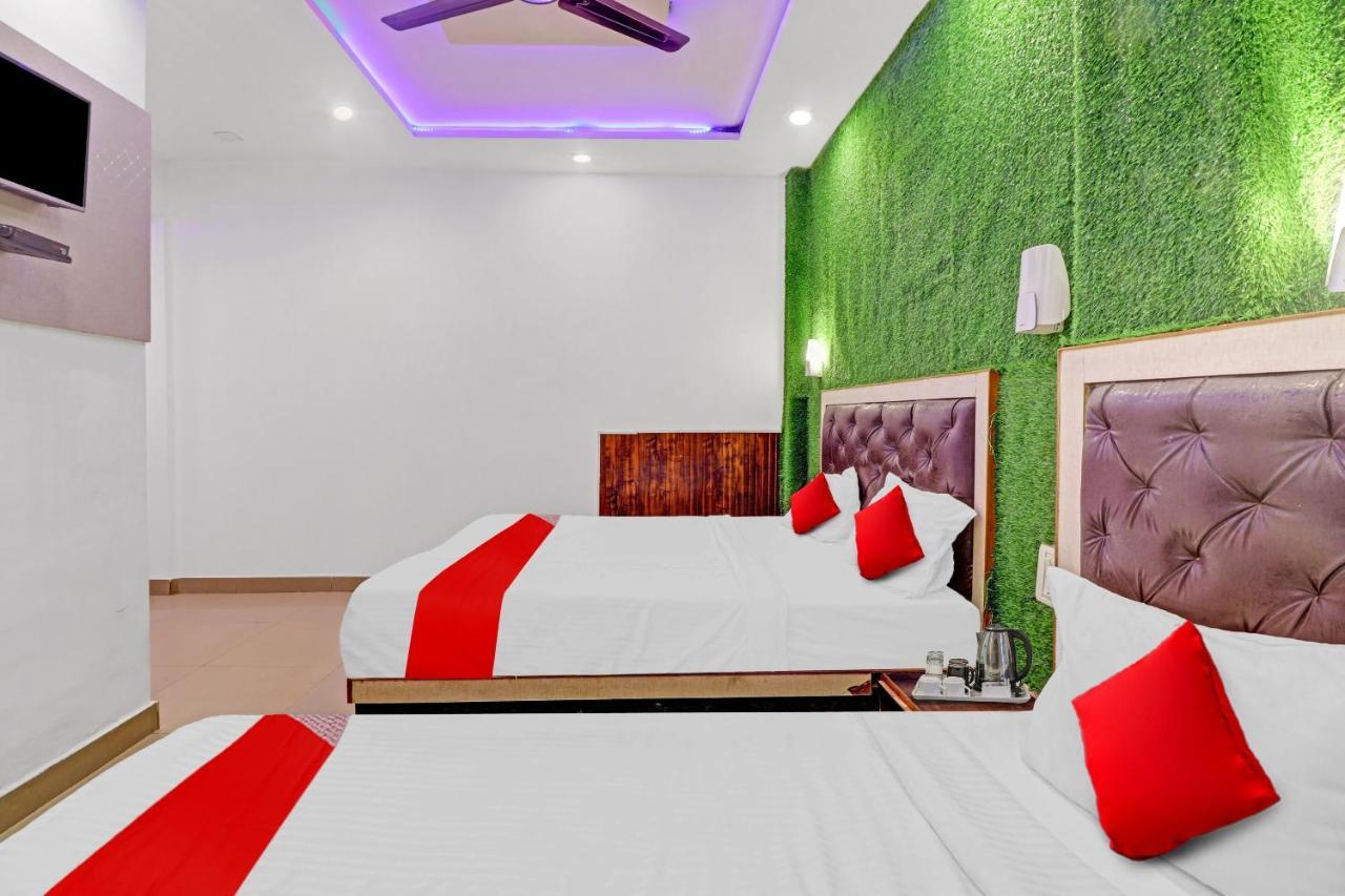 Oyo Flagship Green House Agra  Exterior photo
